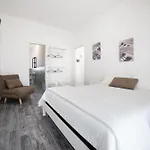 Marea Lägenhetshotell 3*